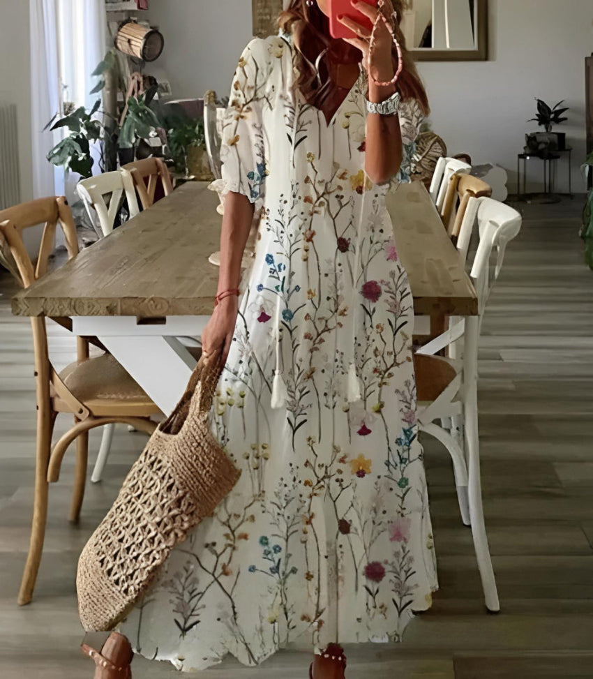 Andrea – Boho Vintage-Kleid mit V-Ausschnitt und Print 