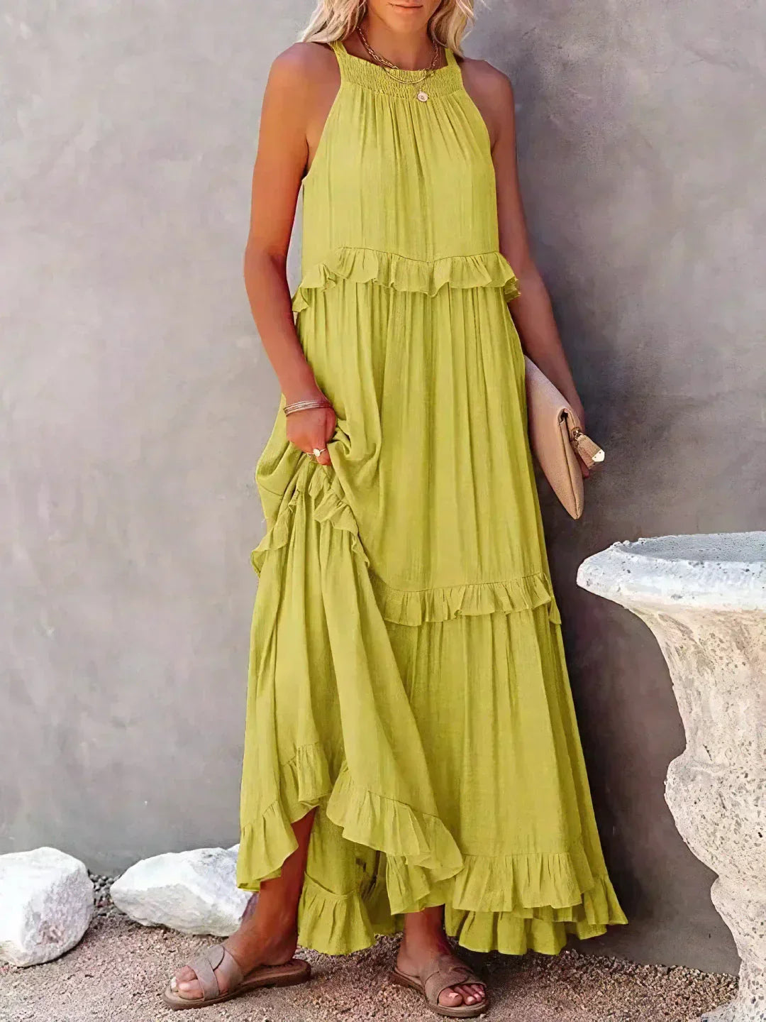 Christa | Schickes Neckholder-Rüschenkleid