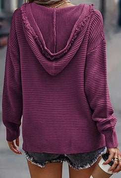 Camilla | Strickpullover mit Kapuze 