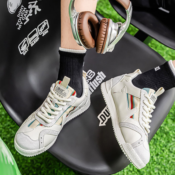 Ultrabequeme Retro-Sneaker 
