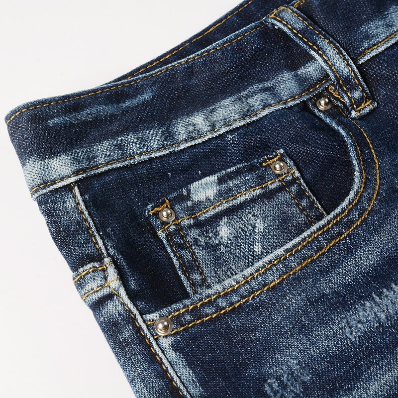 Jeans mit Blitz