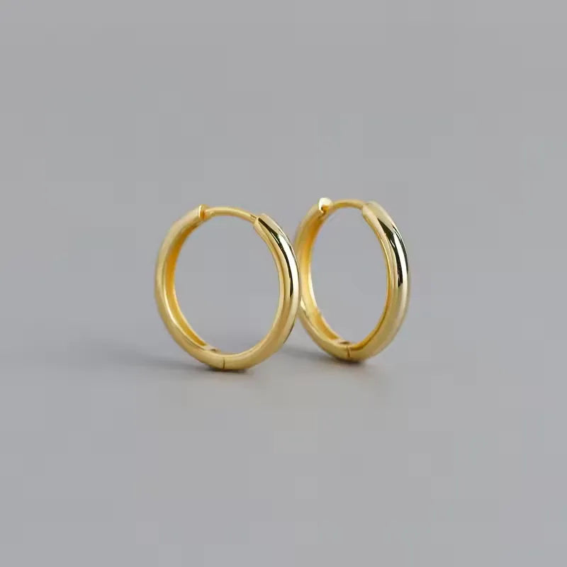 Novalee | Elegante, zierliche Ohrringe