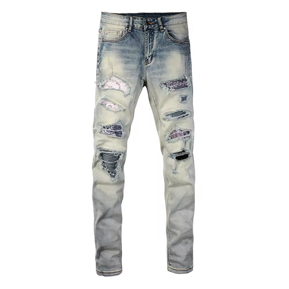 Jeans mit Blütenblatt-Patch