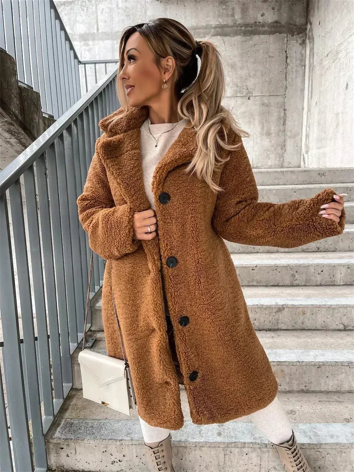 Jessie | Teddy Jas