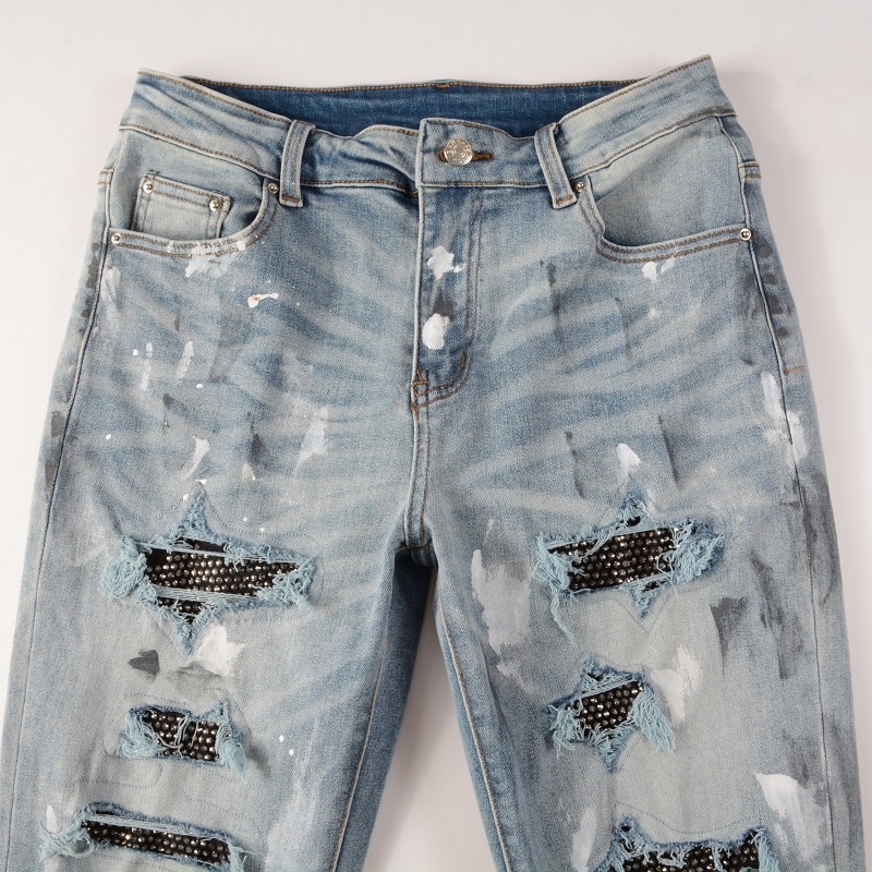 Fleckige Jeans