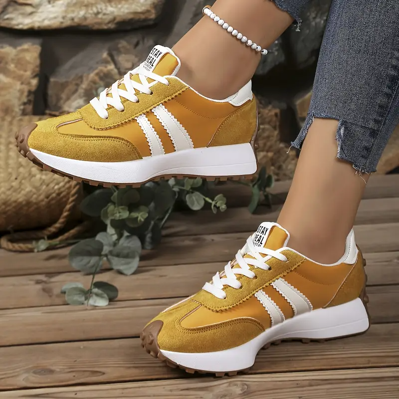 Teodora | Klassische Streetstyle-Sneaker 