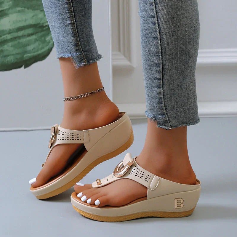 Blythe | Elegante Keilsandalen