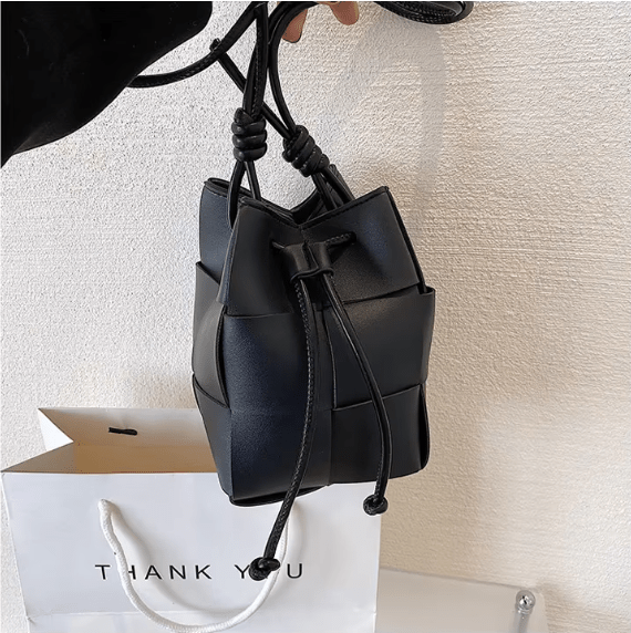 Tessara | Polierte Crossbody-Beuteltasche