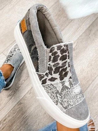 Olyndra | Shadowspot Slip-On-Sneaker