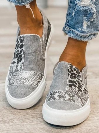 Olyndra | Shadowspot Slip-On-Sneaker