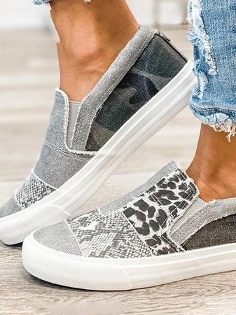 Olyndra | Shadowspot Slip-On-Sneaker