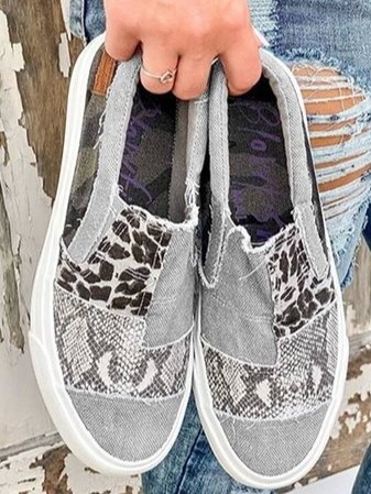 Olyndra | Shadowspot Slip-On-Sneaker