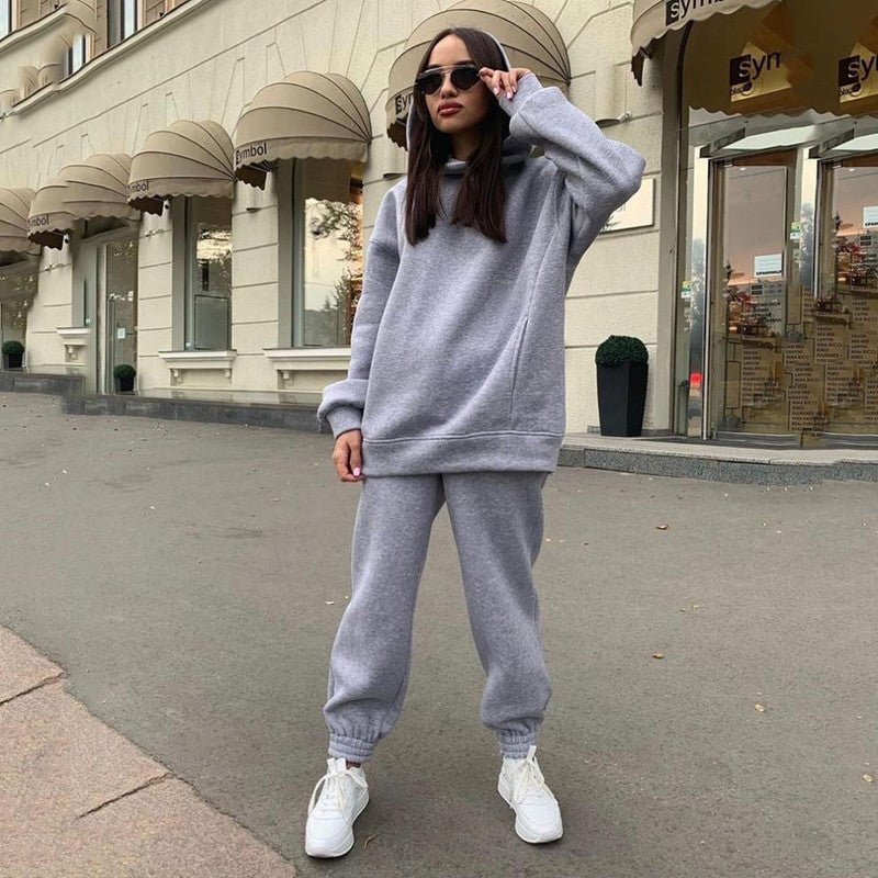 Nyrelith | Bequemes Hoodie- und Jogger-Duo