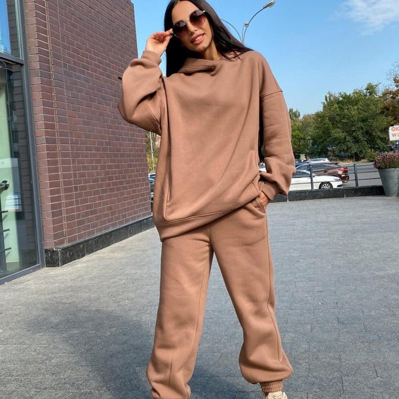 Nyrelith | Bequemes Hoodie- und Jogger-Duo