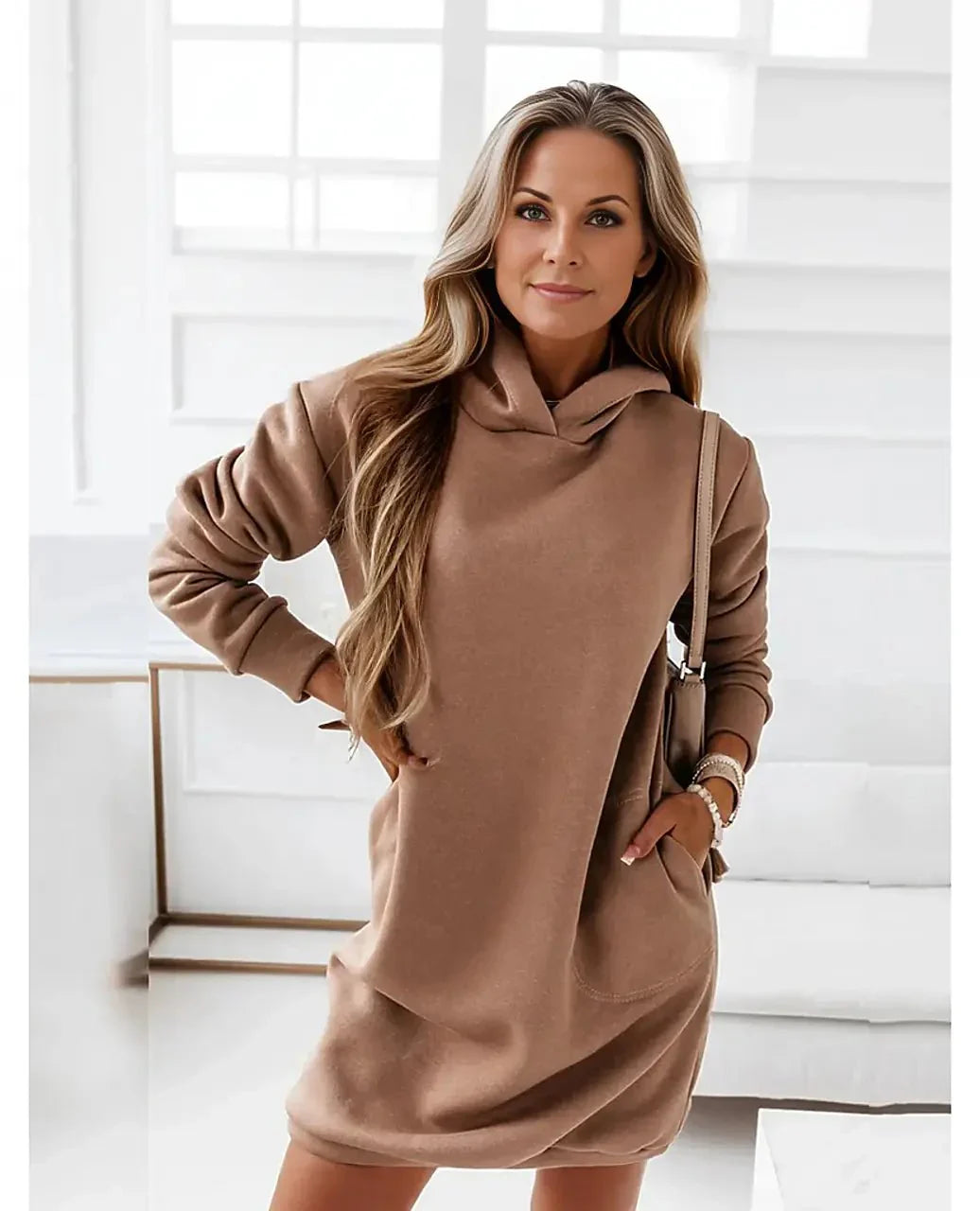 Rebecca | Sportliches Kapuzen-Minikleid