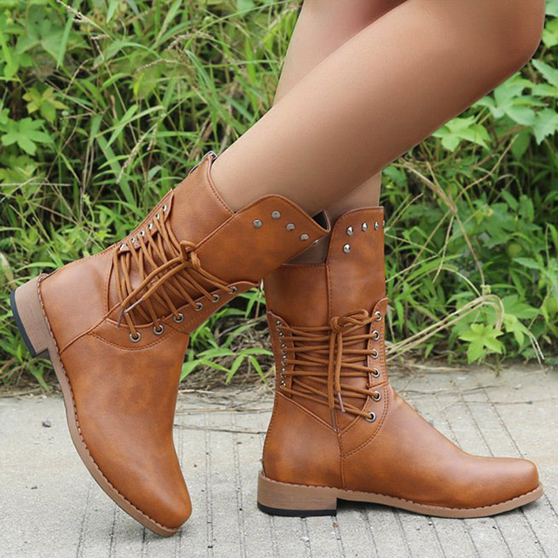 Klassische Schnürstiefel aus Leder